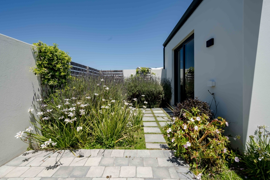 4 Bedroom Property for Sale in Brackenridge Western Cape